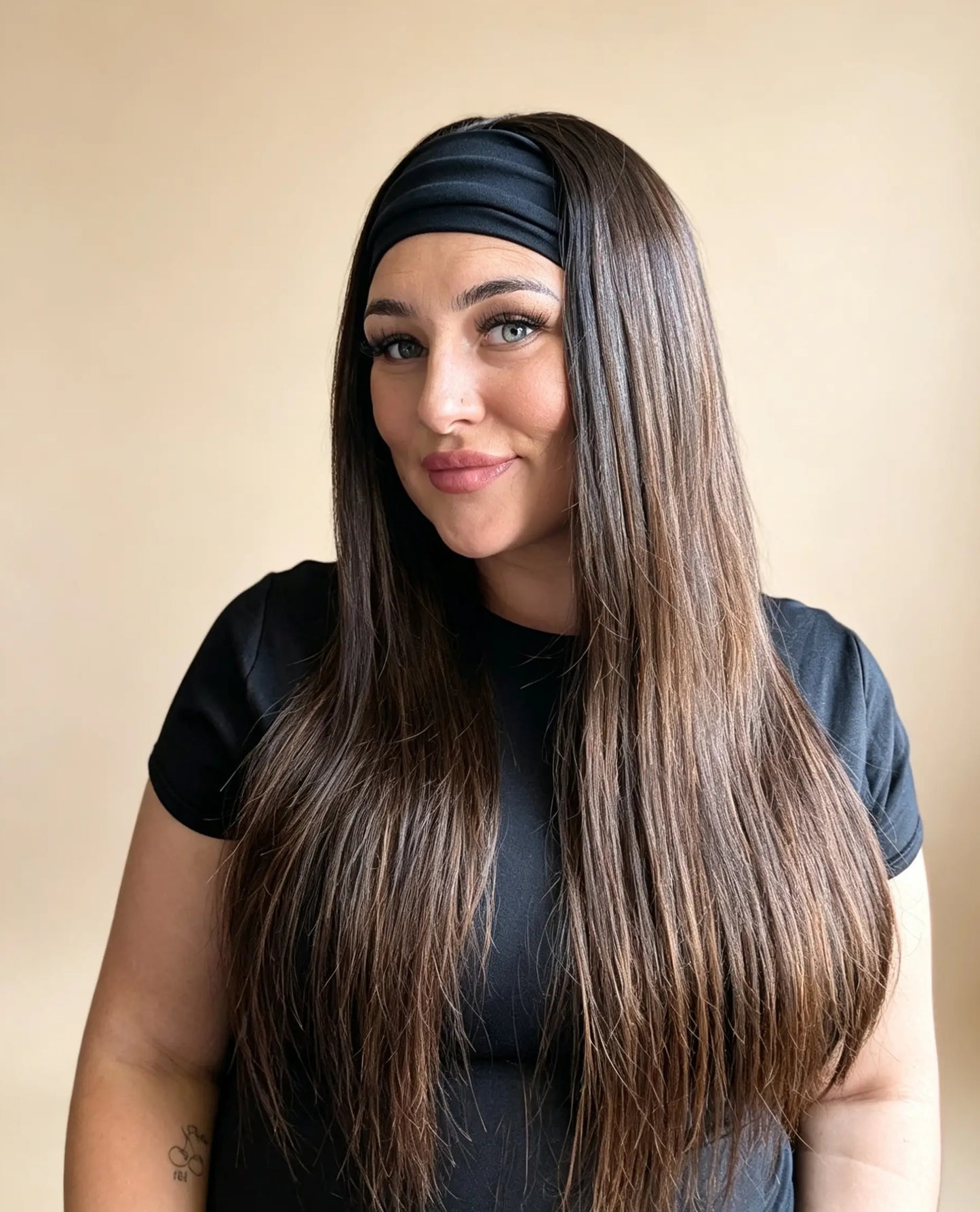 
                  
                    ZARA -
                  
                
